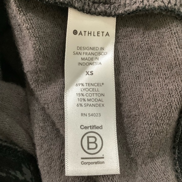 Athleta Studio To Street Black Printed Sweatshirt Oversized - Picture 6 of 7